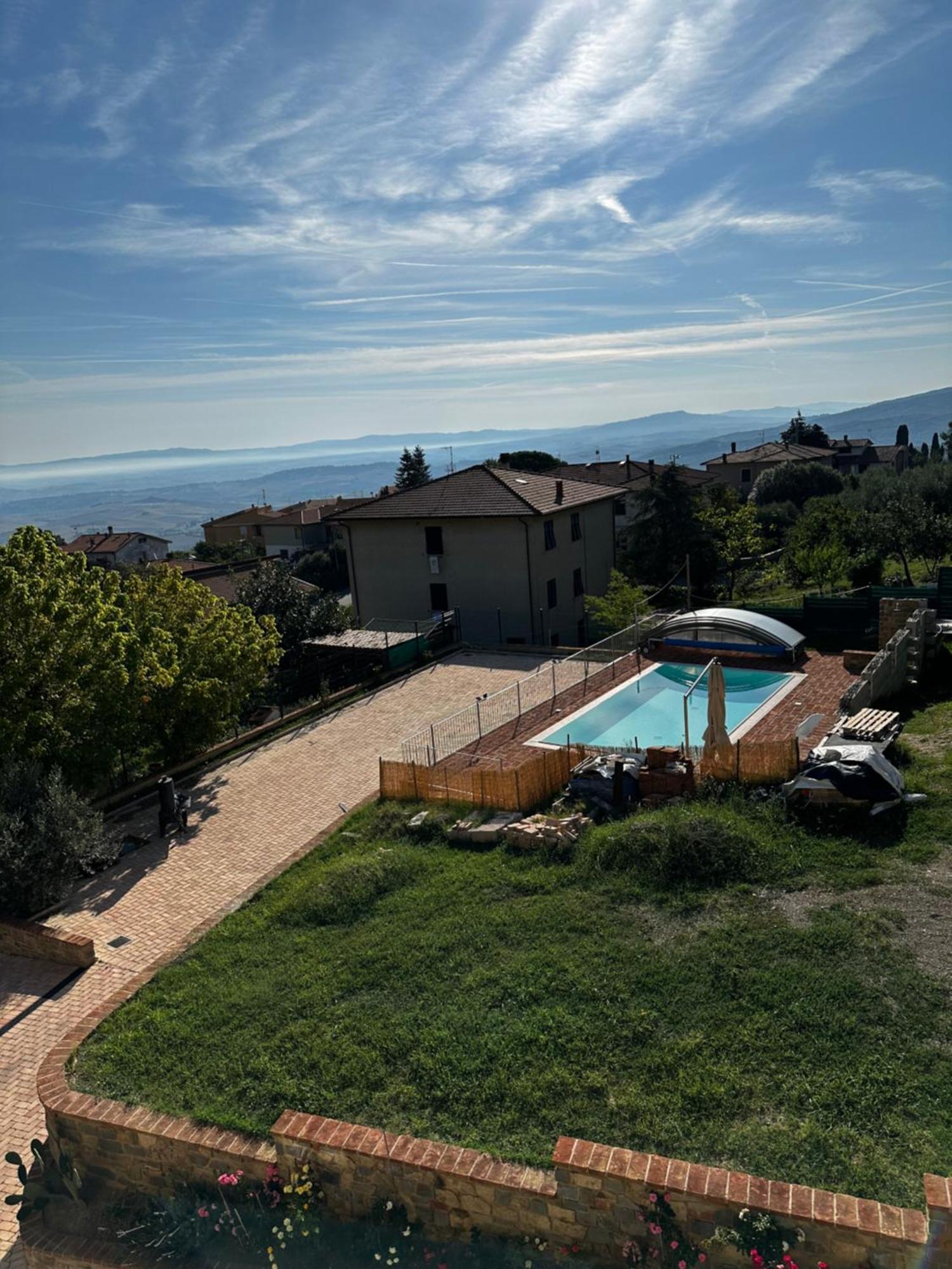 Appartamento Casa Bici Chianni Esterno foto