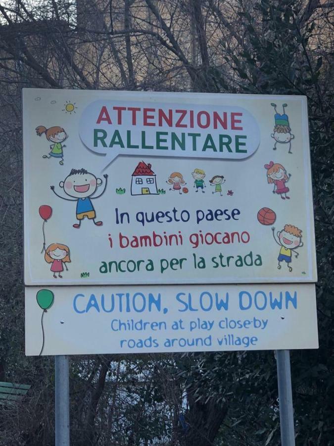 Appartamento Casa Bici Chianni Esterno foto