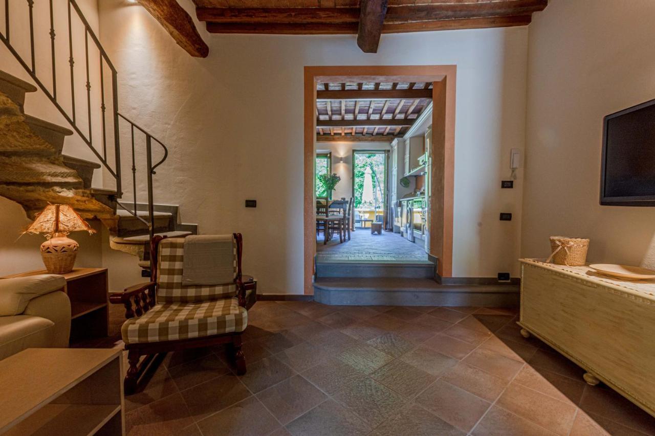 Appartamento Casa Bici Chianni Esterno foto