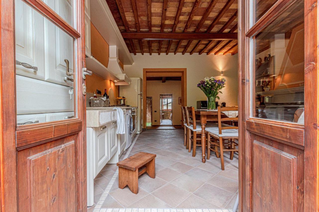 Appartamento Casa Bici Chianni Esterno foto